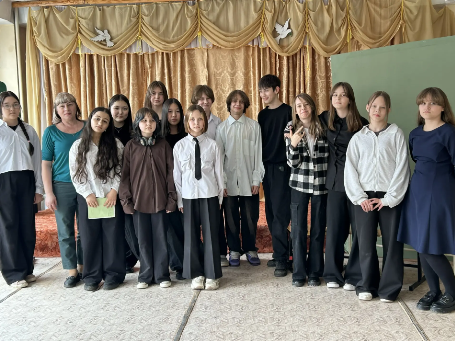 Театральный кружок &amp;quot;Семицветик&amp;quot; (5-7 классы).